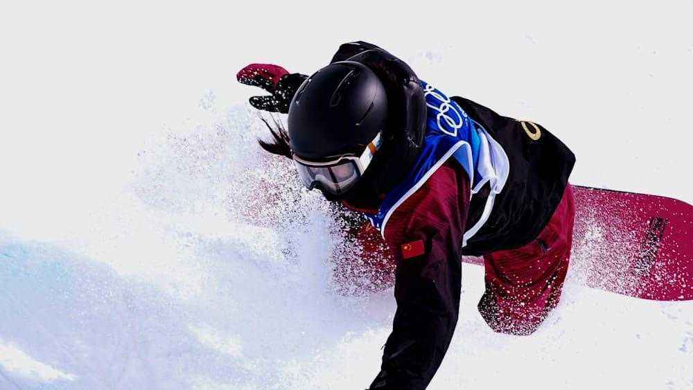 Schwere stürze überschatten snowboard-wettkämpfe in livigno