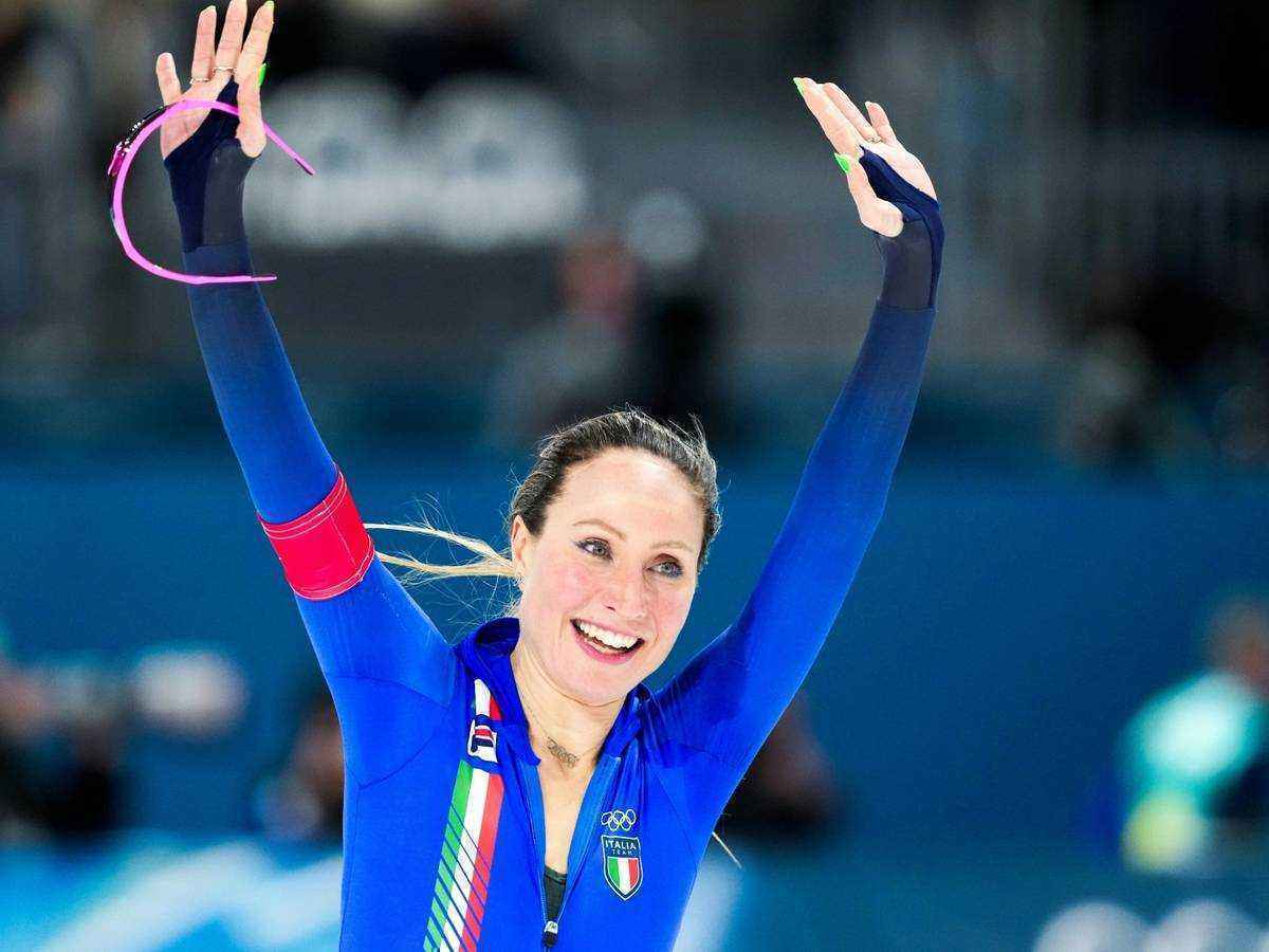 Sensation in mailand: lollobrigida feiert geburtstag mit gold – italien jubelt!