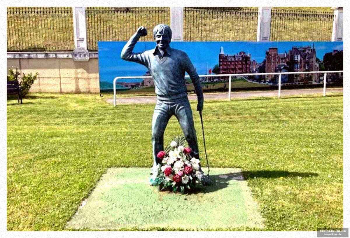 Fund der statue in santander