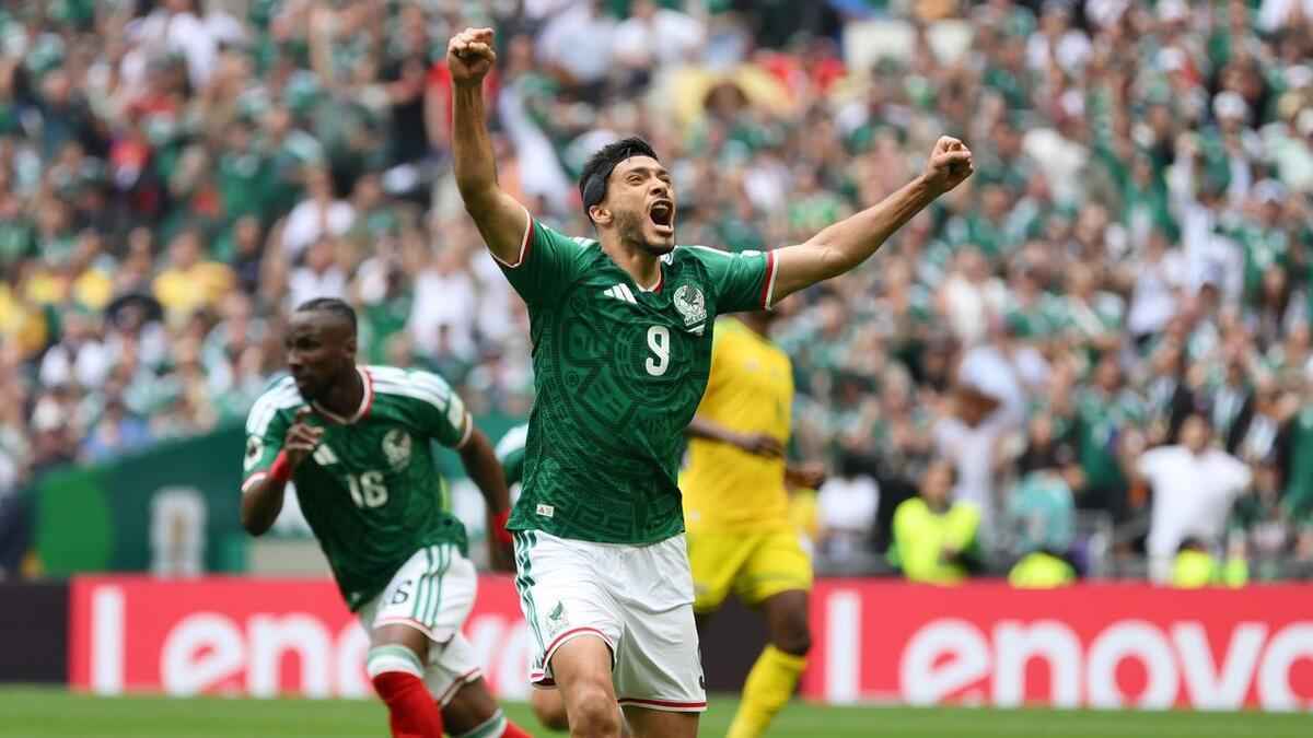 Shakira lässt aztekenstadion beben – mexiko siegt!