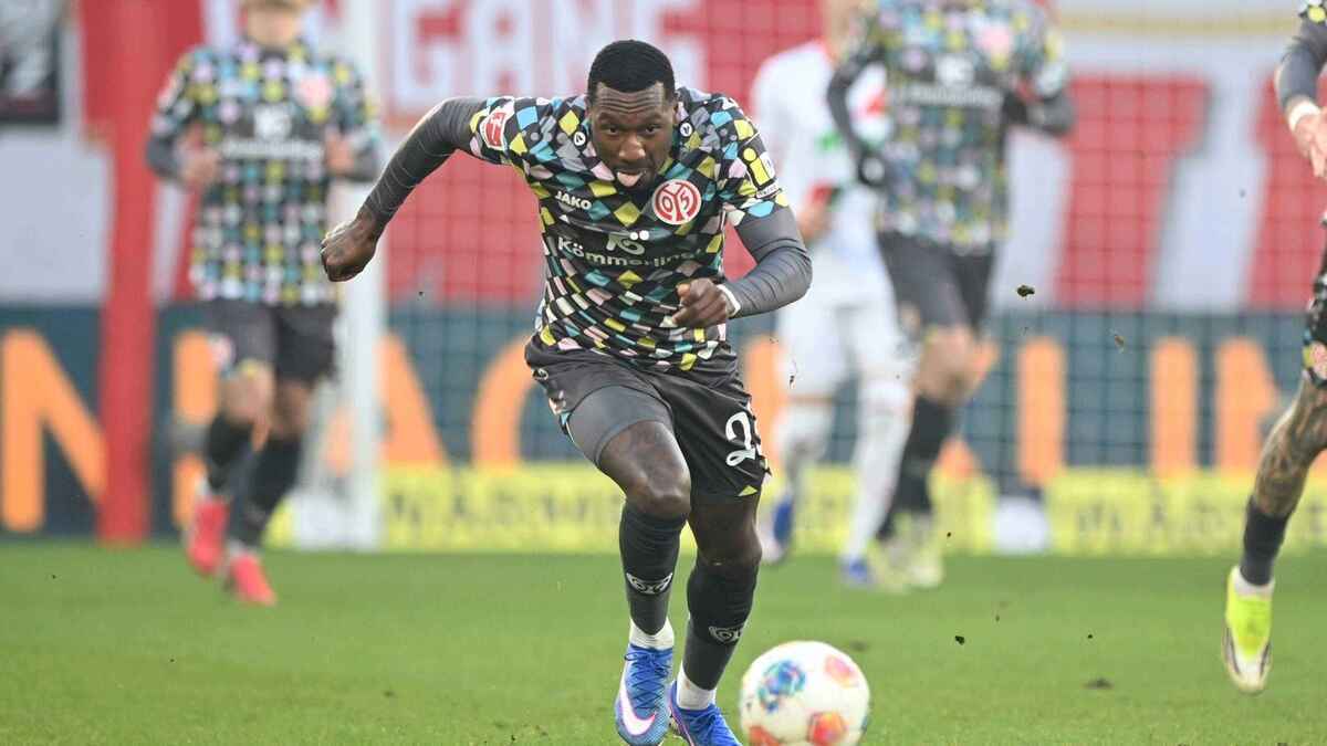 Sheraldo becker: neuanfang bei mainz 05 und träume von der wm