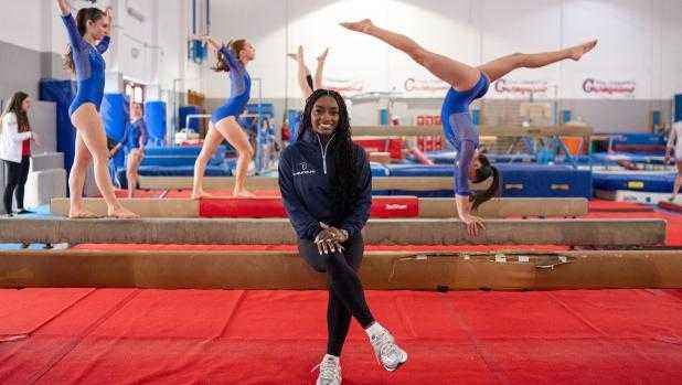 Simone biles: neue laureus-botschafterin setzt sich für junge sportler ein