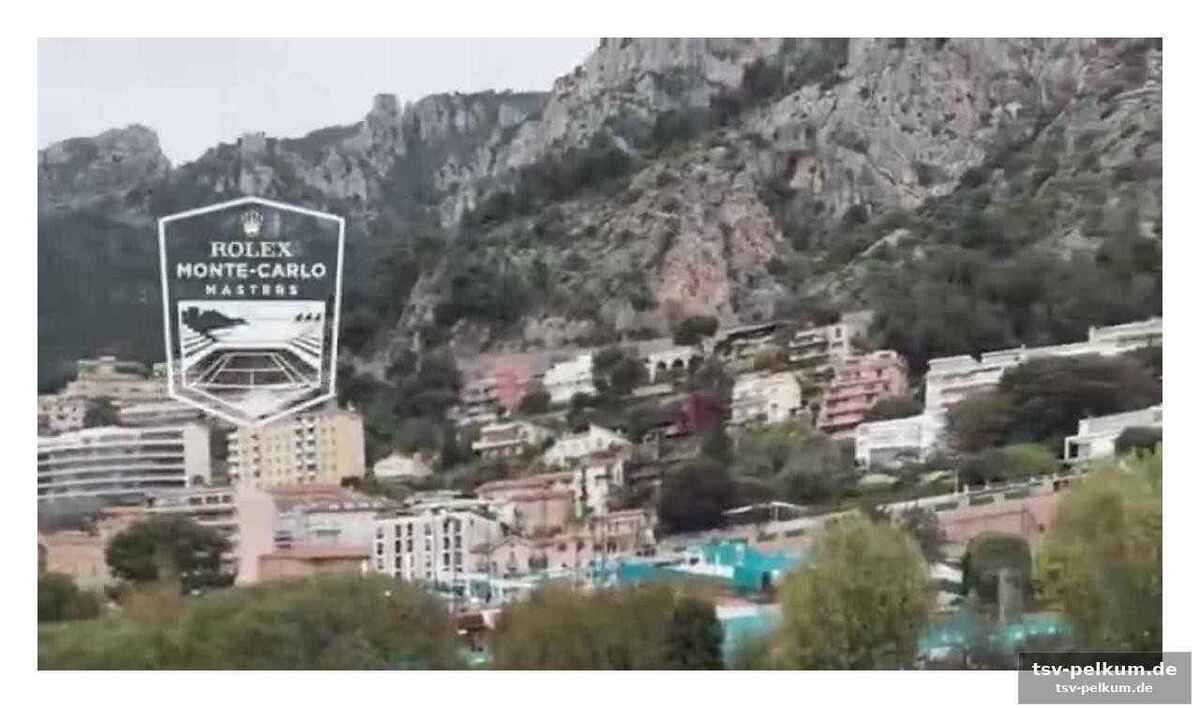 Ein sohn der dolomiten springt ins kühle