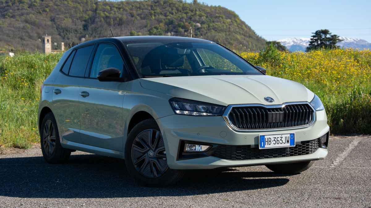 Skoda fabia 2026: drei zylinder, 23 km/l und ein koffer voller style