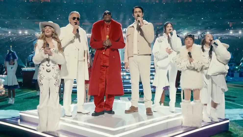 Snoop Dogg, Bocelli, K-Pop – Aber Wer Steht Wirklich Im Rampenlicht? Die Überraschung der Super Bowl Halftime Show!