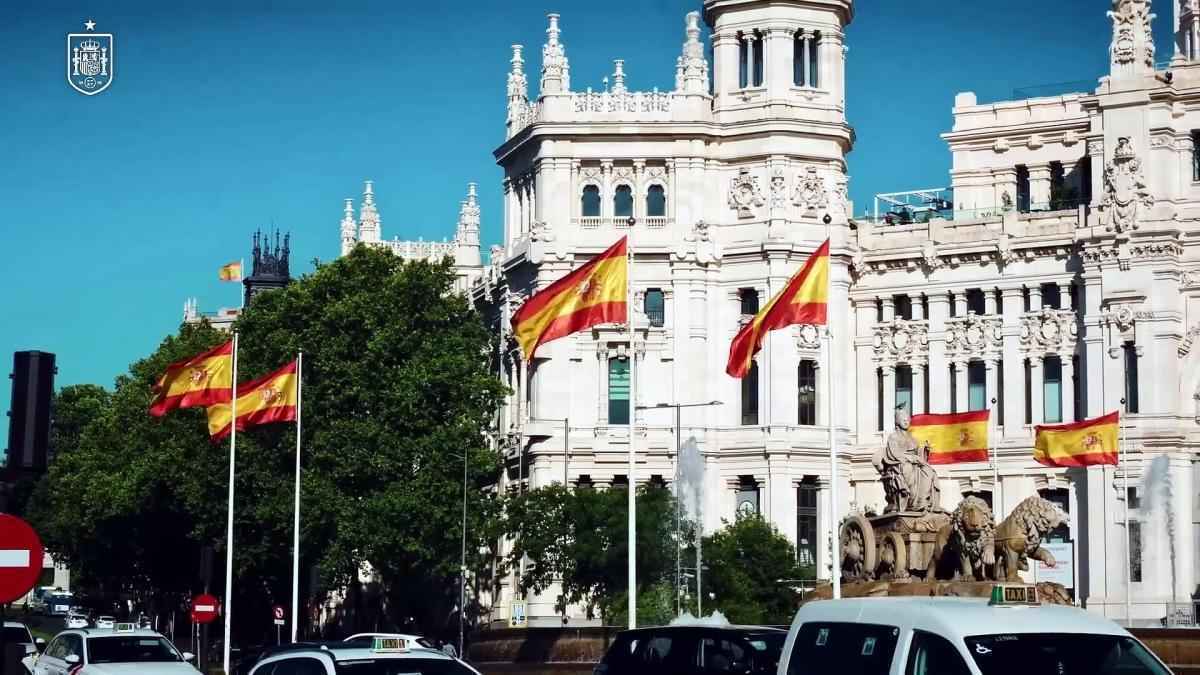 Spaniens wm-kader präsentiert: 5,6 milliarden kontakte in 48 stunden