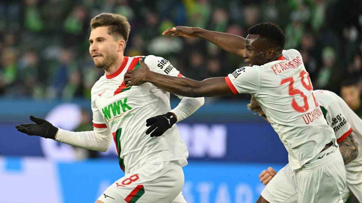 Späte rettung für den fca: rexhbecaj schießt augsburg gegen wolfsburg zum sieg