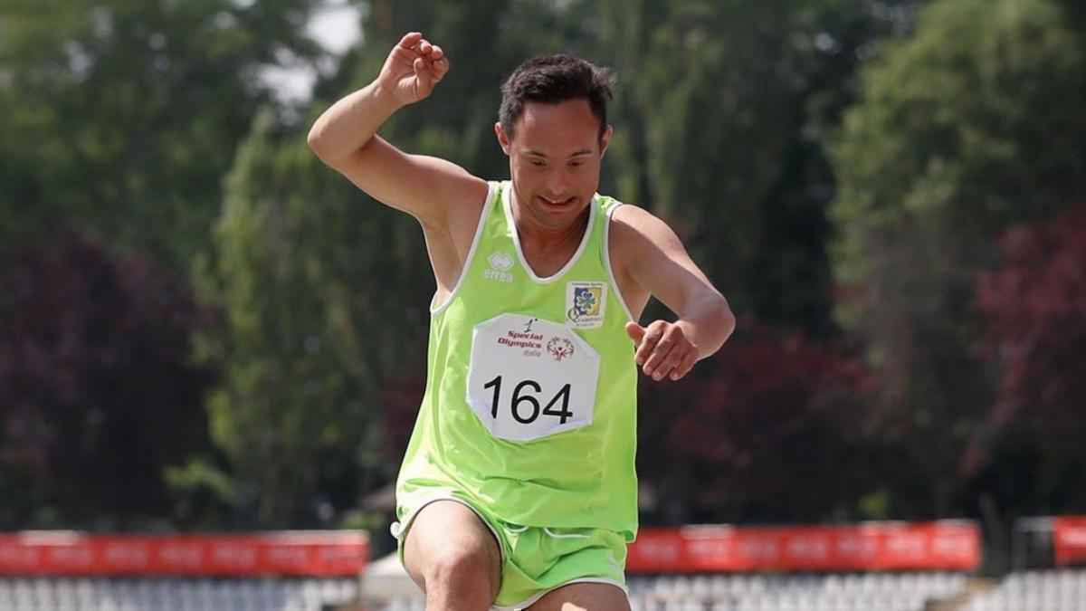 Special olympics: der "pelle" springt über grenzen hinaus