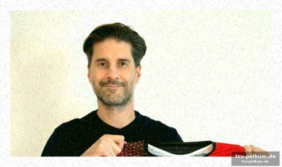 Sein credo: kein ball ist verloren, kein gegner zu groß