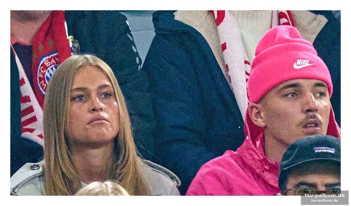 Nagelsmann und sein umfeld beobachten die konkurrenz