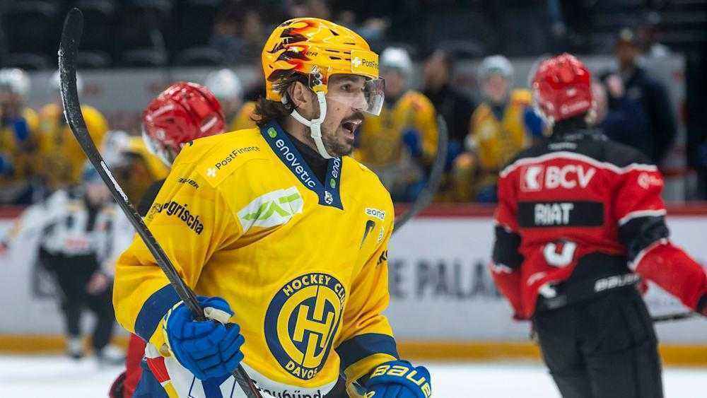 Stransky trifft dreimal: davos demontiert lausanne in 41 minuten
