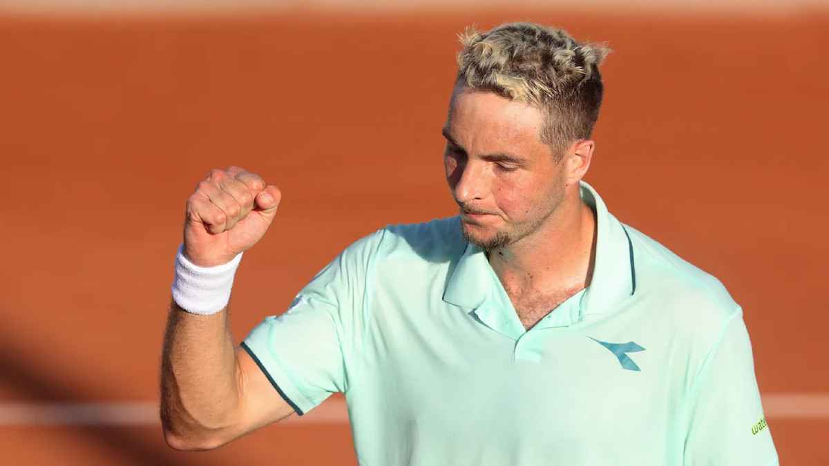 Struff kämpft sich bei french open durch – und zeigt plötzlich "bock!"