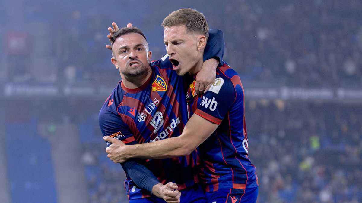 Super league: basel überrascht mit gewinn – transfermarkt-dominanz!