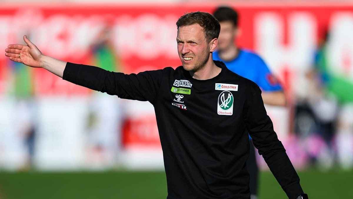 Sv ried sichert bundesliga-verbleib: senft lobt „total komplette“ leistung