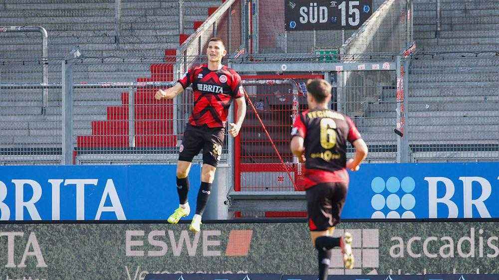 Sv wehen wiesbaden schreibt 3-liga-geschichte: 800 tore und sieben heimsiege in serie