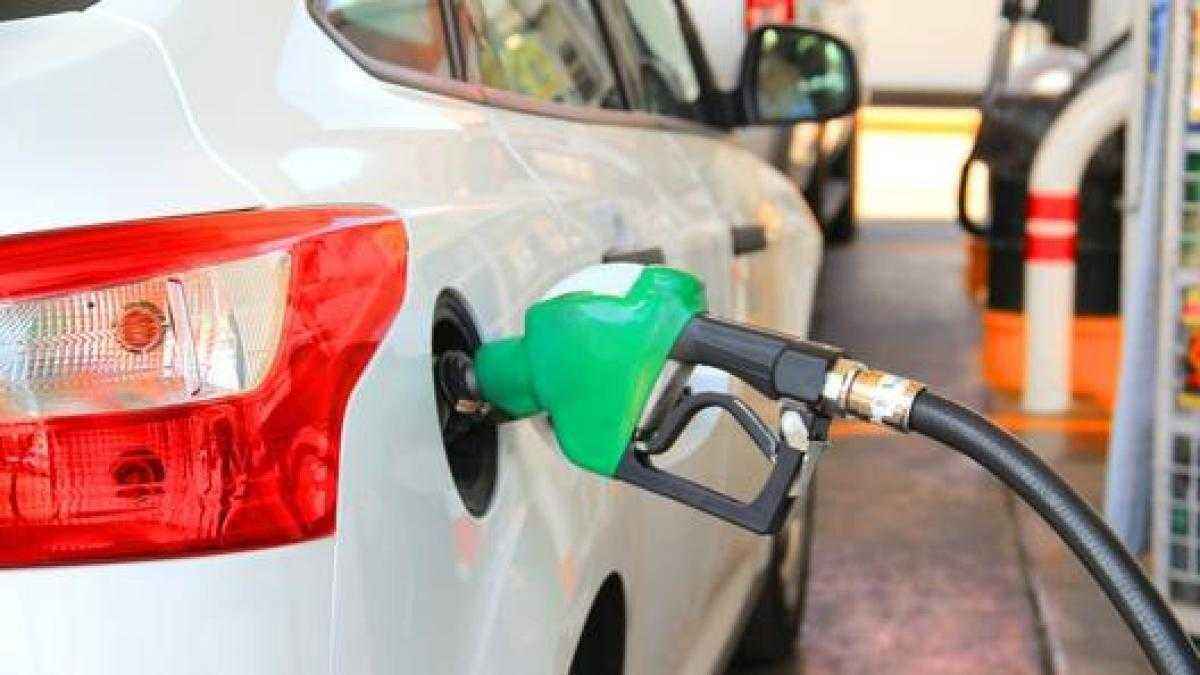 Tanken wird zum luxus: benzin und diesel explodieren nach hormuz-blockade