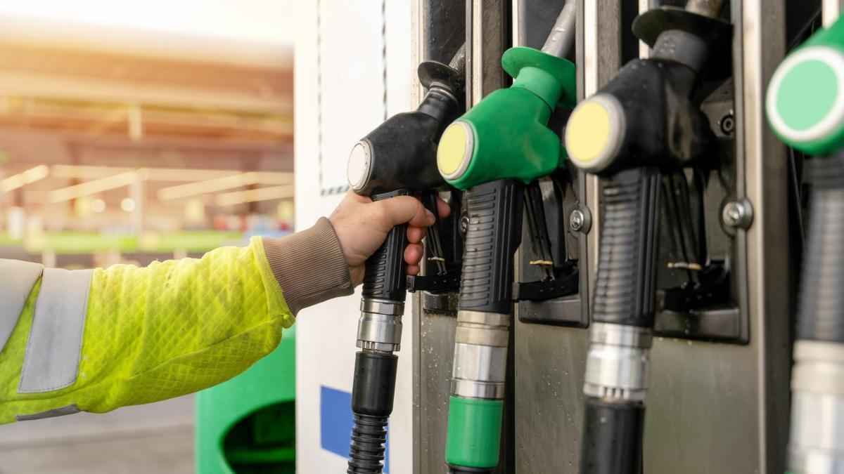 Tankstopp in sicht? regierung verlängert spritrabatt – aber die kasse ist fast leer