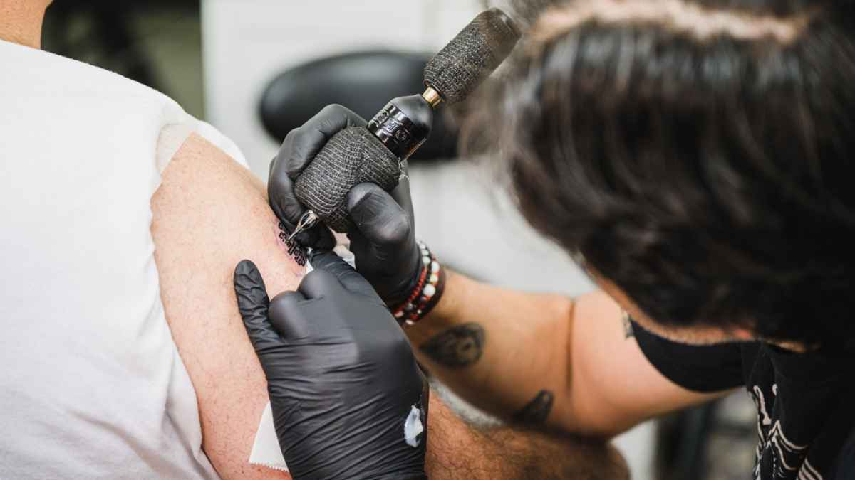 Tätuen: beliebte farbe aus dem handel genommen – gesundheitswarnung!