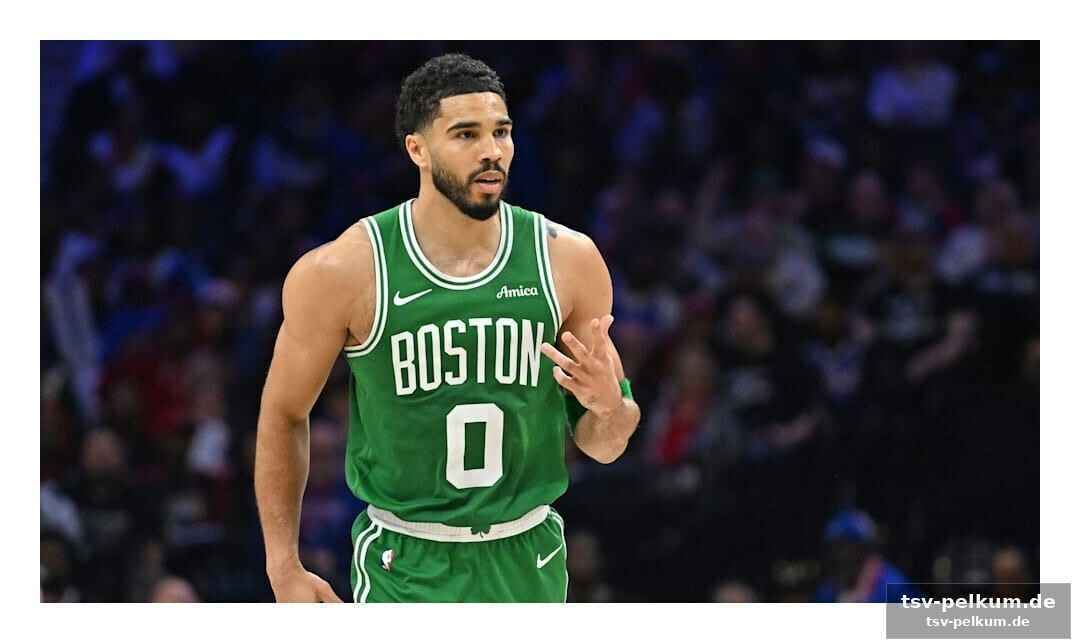 Embiid tobt, tatum lächelt
