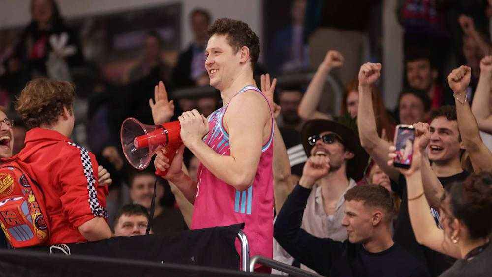 Telekom baskets bonn sichern sich patrick heckmann bis 2027