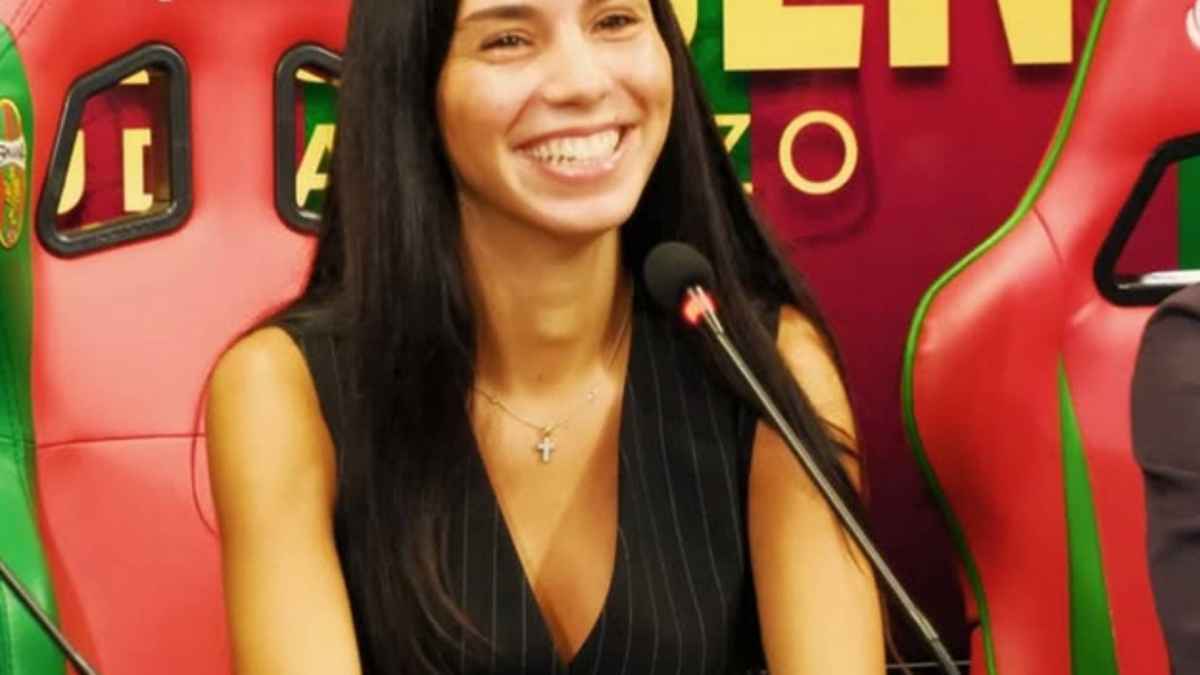 Ternana calcio: glamouröse präsidentin führt verein in den ruin!
