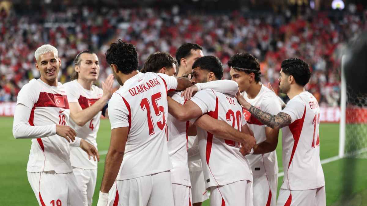 Turquije domina: macedonia del norte goleado antes del mundial