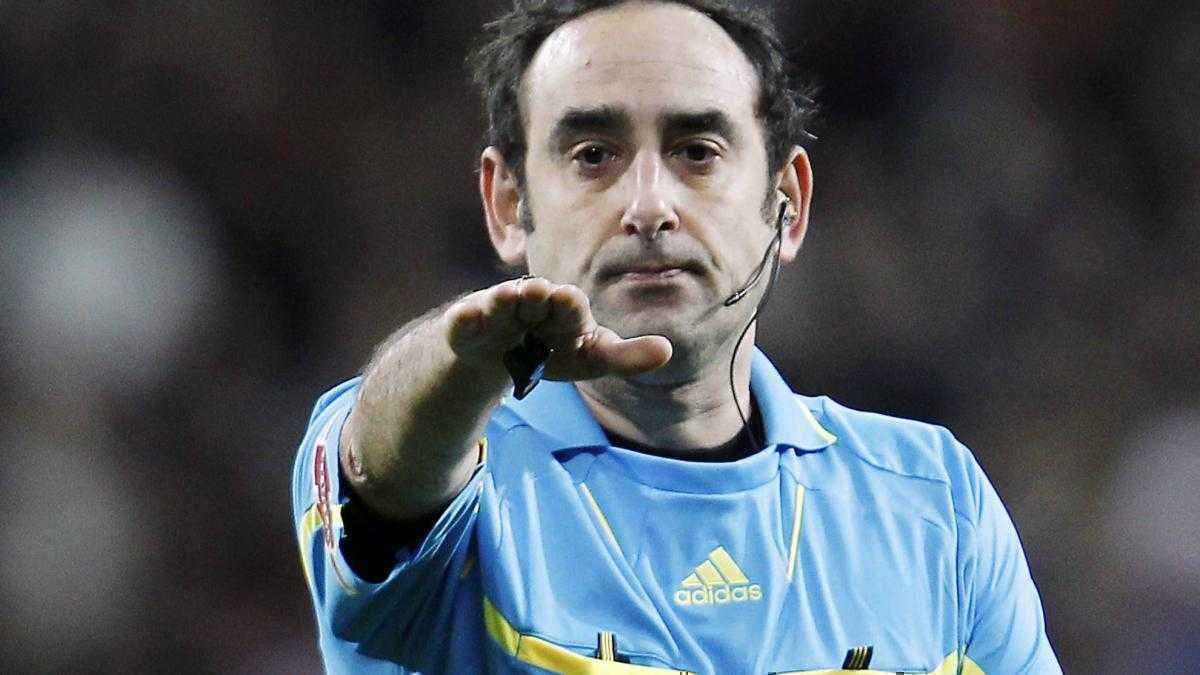 Umstrittener elfmeter: ex-schiedsrichter iturralde kritisiert entscheidung im barça-spiel