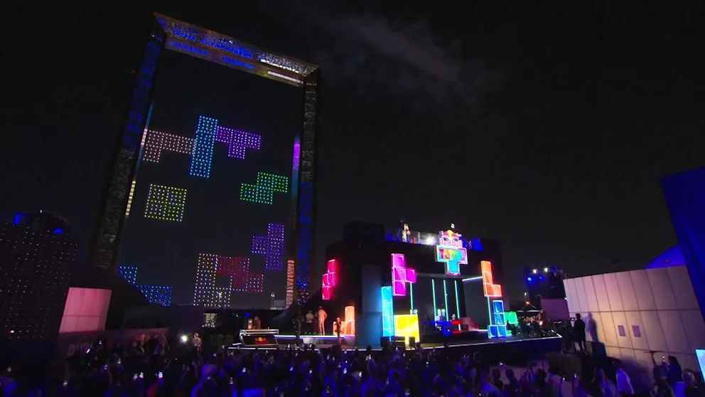 Unglaublich! 2.800 Drohnen feiern Tetris-Weltmeisterschaft in Dubai – So gigantisch haben Sie das noch nie gesehen!