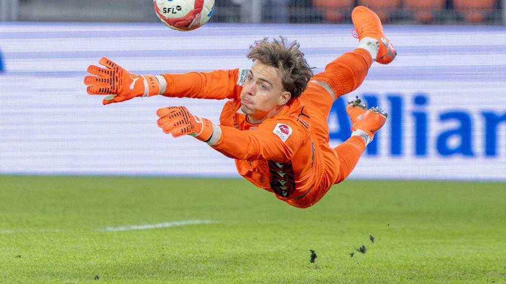 Unglaublich! ehemaliger basel-goalie erlebt emotionales comeback im st. jakob-park