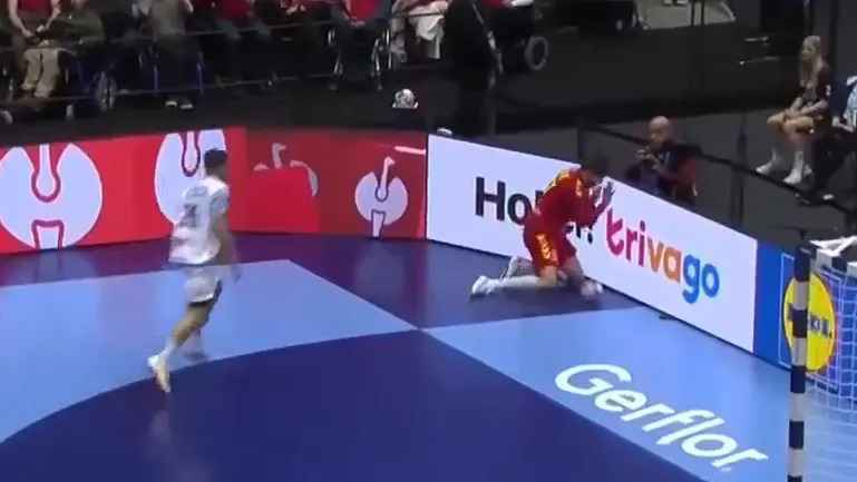Unglaubliche handball-em-szene lässt kommentator sprachlos zurück!