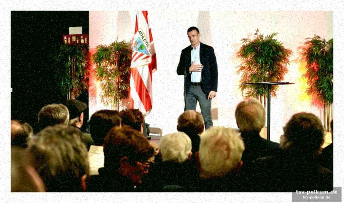 Die patronage der macht: uriartes souveräner weg