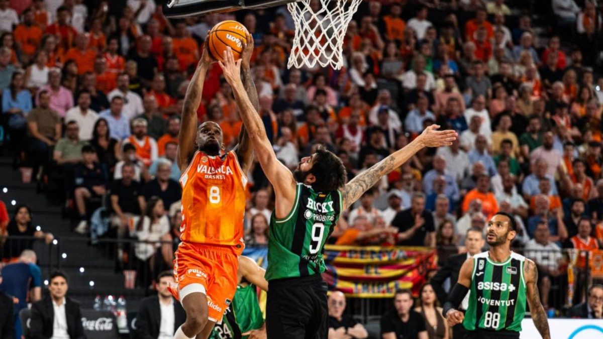 Valencia kämpft sich in dramatischer overtime zum sieg!
