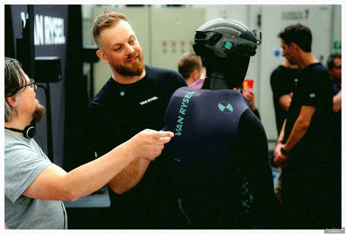 Aerodynamik, thermoregulation und team-test