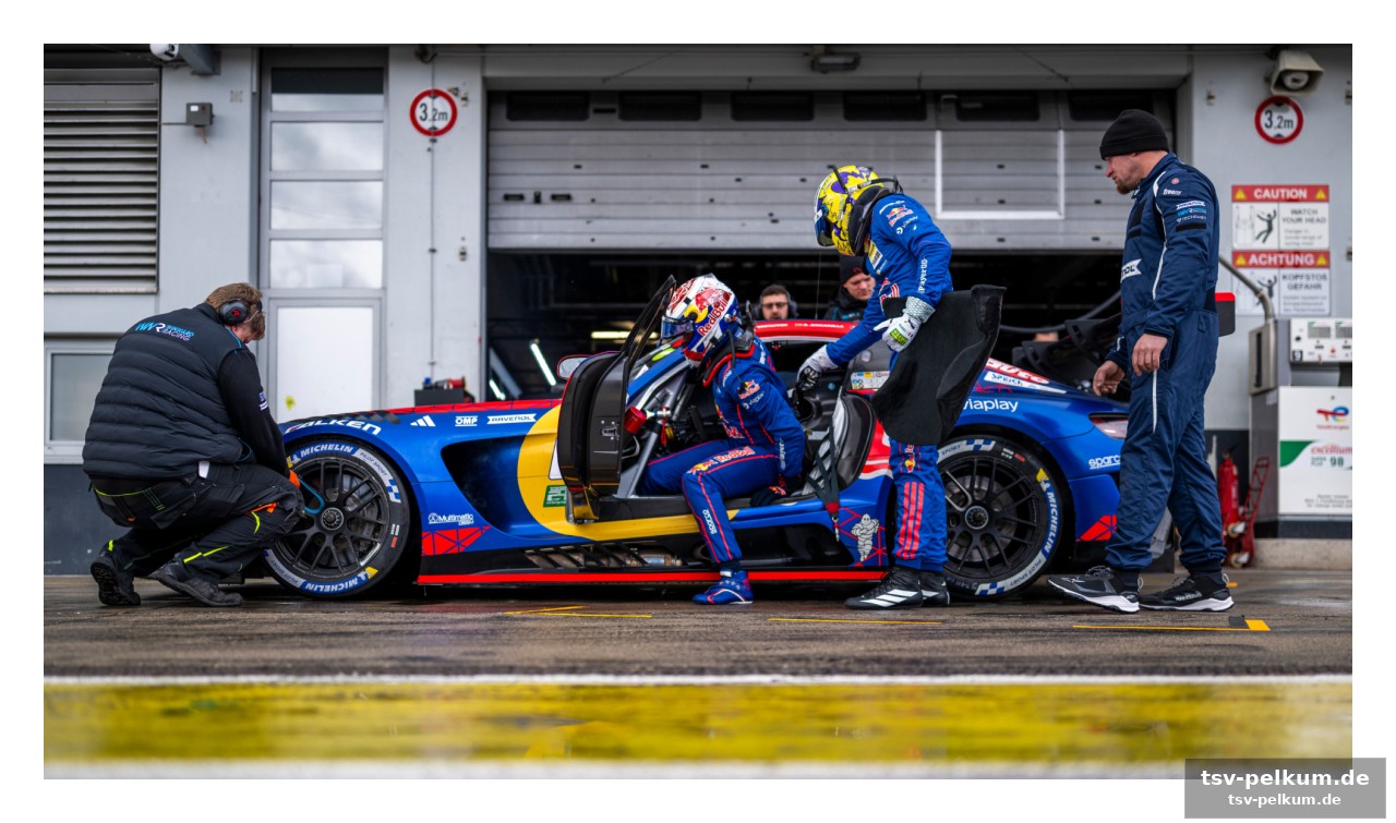 Gefahren und pannen: der nürburgring zeigt seine zähne