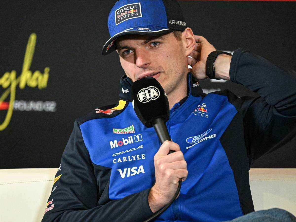 Verstappen spottet über boost-knopf: „ich übe jetzt mit mario kart“