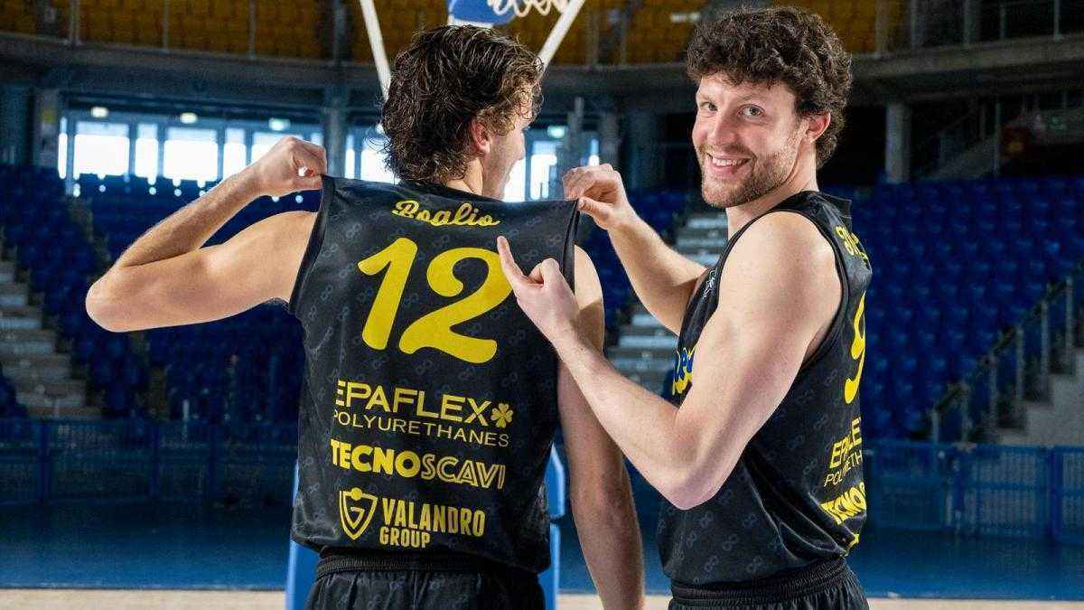 Vigevano spielt in sonderdress: ebay-auktion für autismus-hilfe
