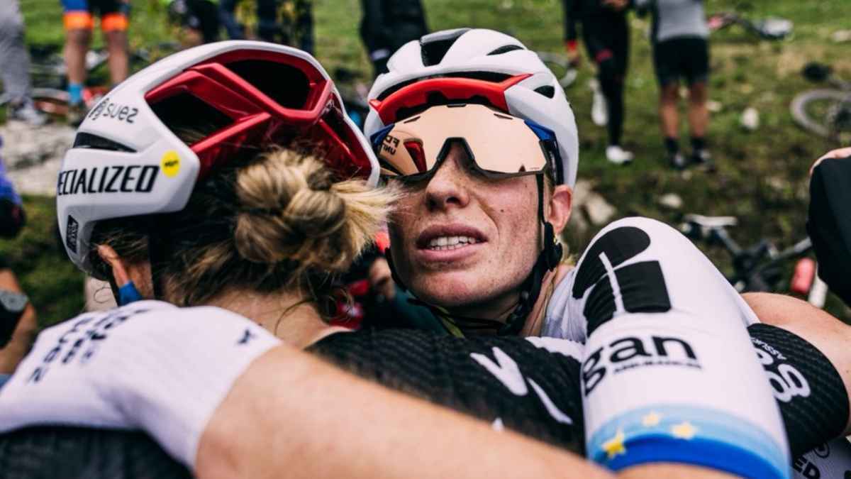 Vollering triumphiert: dramatischer etappensieg im giro d'italia!