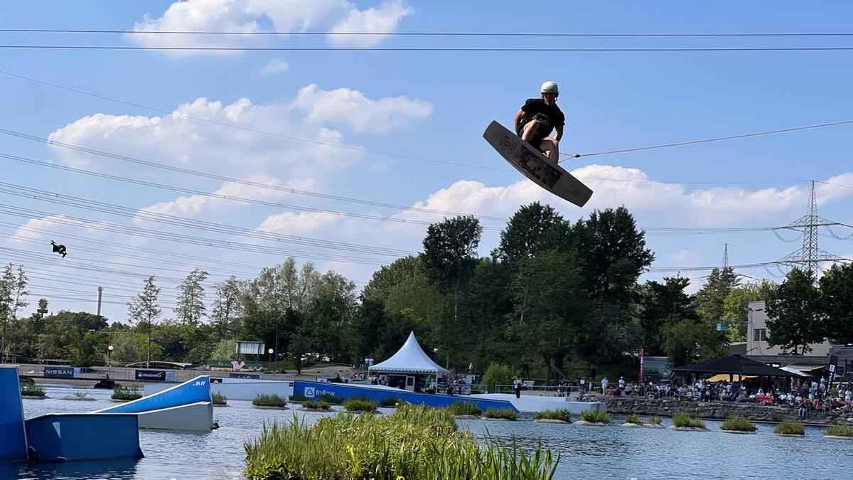 Wakeboard-elite tobt sich in langenfeld aus: stuckey jagt rekorde!