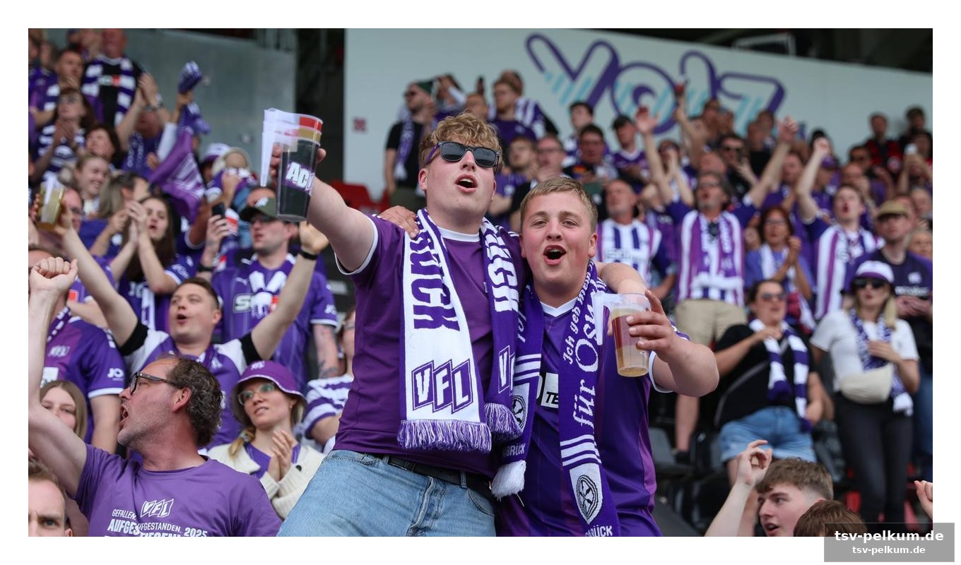 Gute stimmung auf und neben dem platz