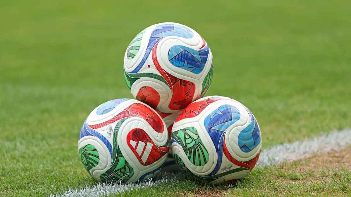 Wm 2026: neuer ball könnte weitschüsse verkürzen – wissenschaftler warnen!