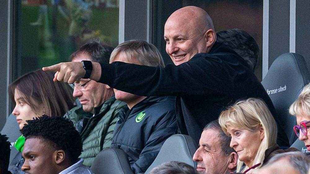 Wolfsburg am abgrund: christiansen vor rauswurf, hecking als notlösung