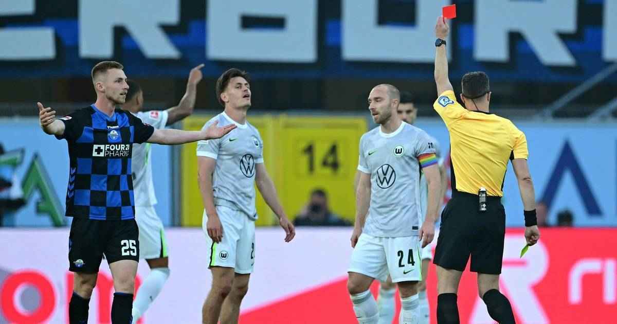 Wolfsburg stürzt ab: historischer tiefschlag in paderborn!