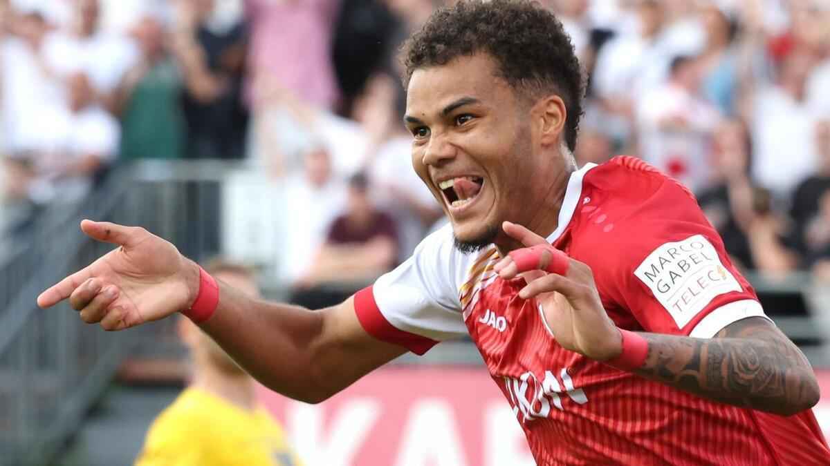 Würzburg feiert: kickers stürmen zurück in liga drei!