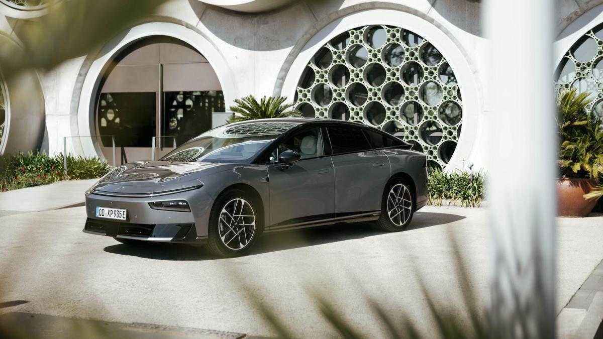 Xpeng p7+: chinas elektro-fastback kommt 2026 nach deutschland!