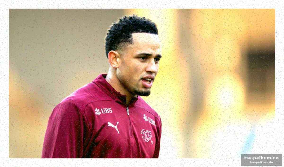 Okafor spürte „ein ziehen“, blieb aber unverletzt
