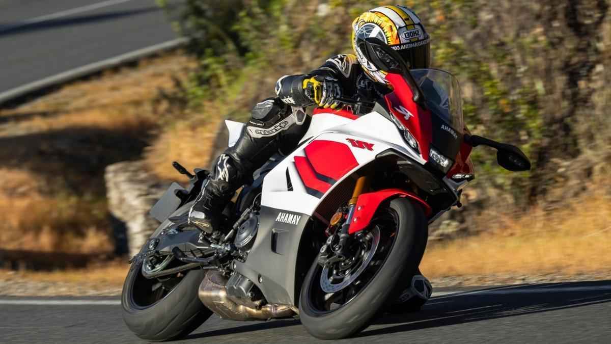 Yamaha knallt auf den asphalt: neue r7 2026 macht 70 ps zur waffe